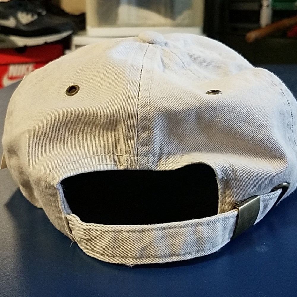 Distressed Hat - Picture 2 of 7